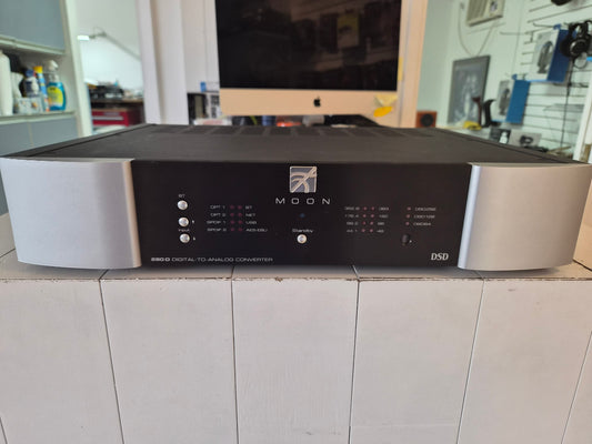 *DEMO CLEARANCE* Moon 280D DAC Please call for Special Demo Price
