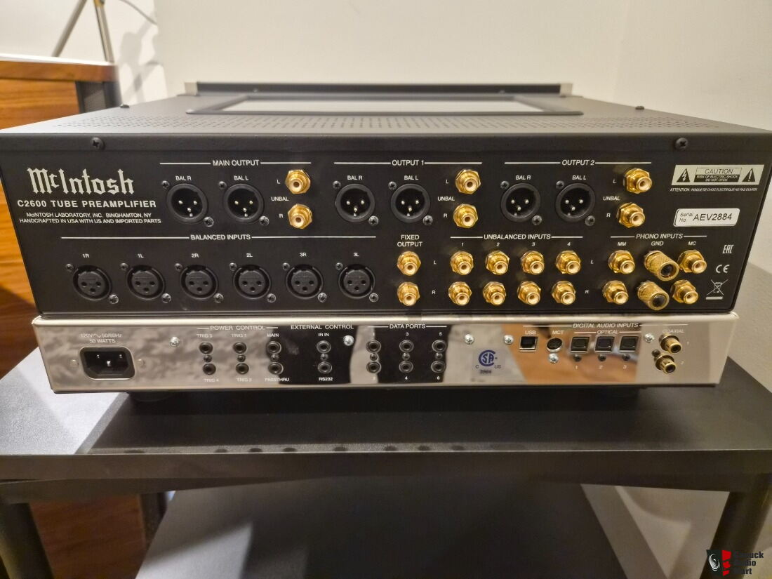 *PRE-OWNED* McIntosh C2600 Tube Preamplifier