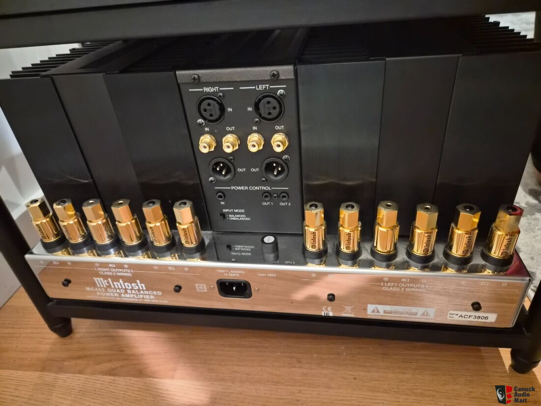 *PRE-OWNED* McIntosh MC452 Power Amplifier