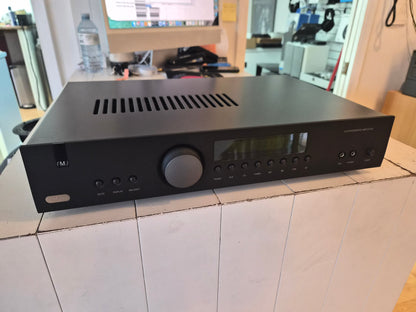 *PRE-OWNED* Arcam FMJ A19 Integrated Amplifier