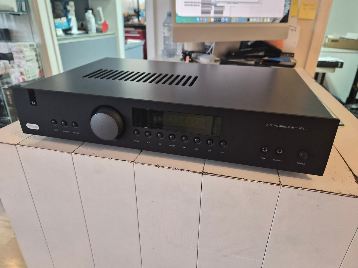 *PRE-OWNED* Arcam FMJ A19 Integrated Amplifier
