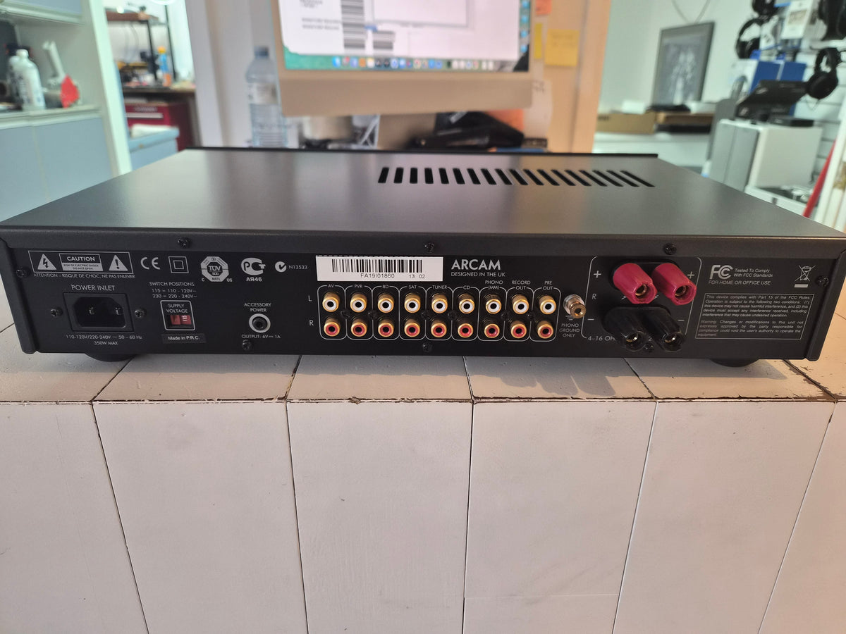*PRE-OWNED* Arcam FMJ A19 Integrated Amplifier