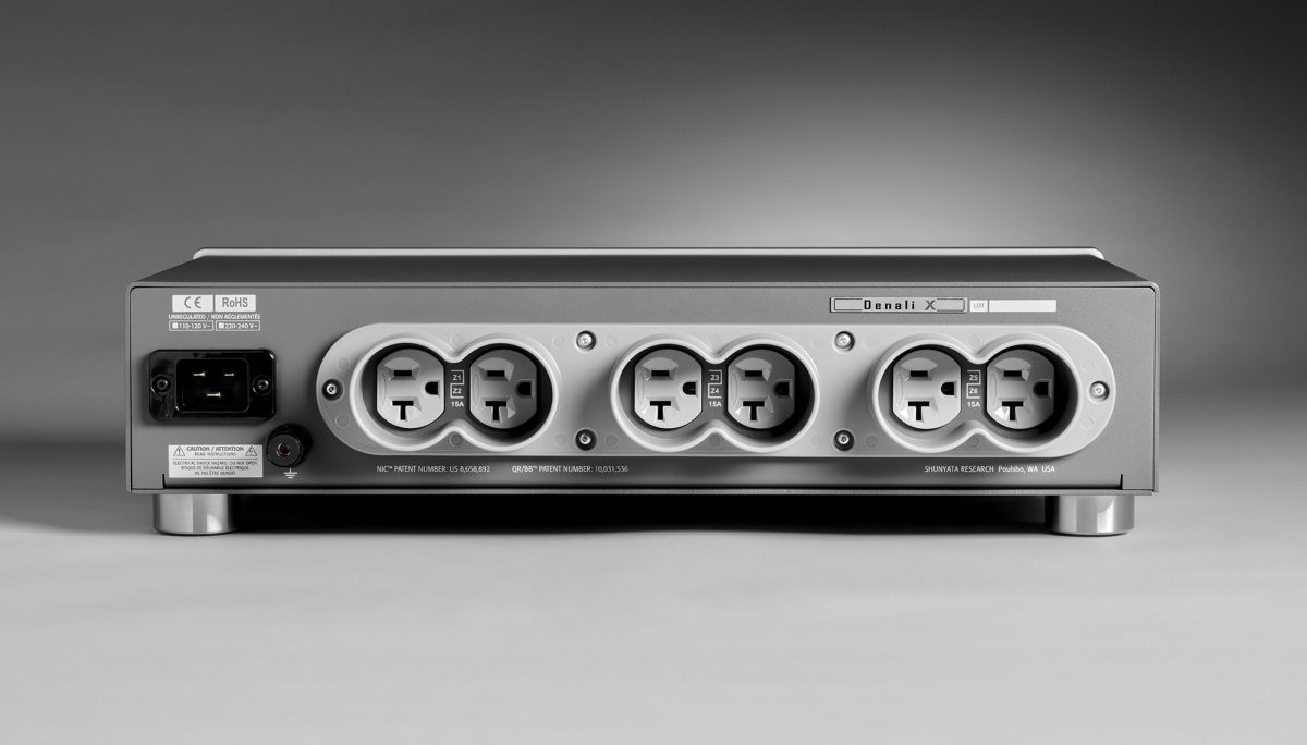 Shunyata Research Denali X Power Distributor
