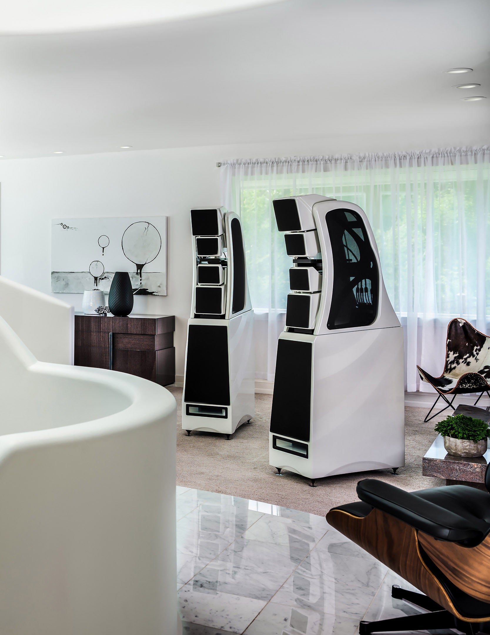 Wilson Audio Chronosonic XVX Floor Standing Speakers – The Sound Room