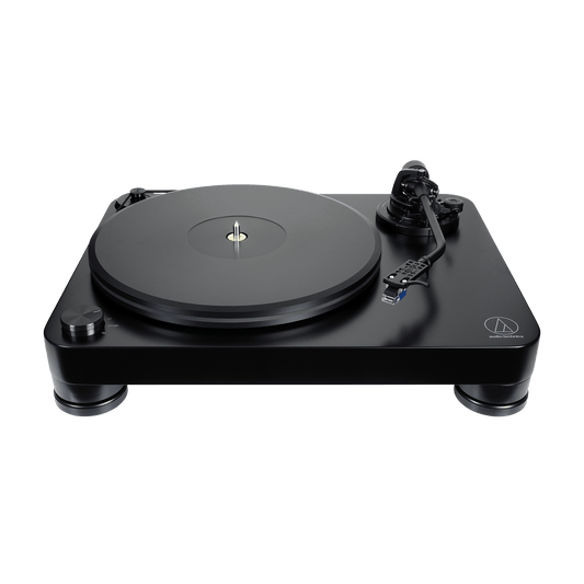 Audio Technica AT-LP7  Turntable